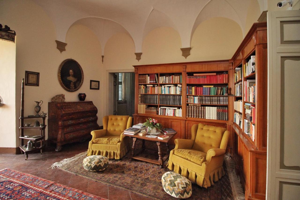 Castello Di Sovicille - Residenza D'Epoca Bed & Breakfast Ngoại thất bức ảnh