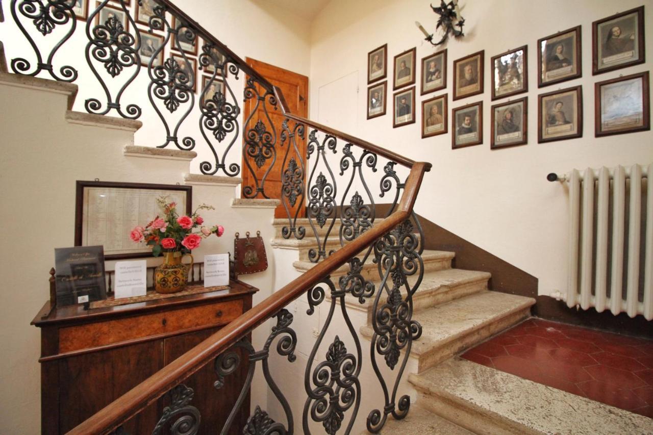 Castello Di Sovicille - Residenza D'Epoca Bed & Breakfast Ngoại thất bức ảnh