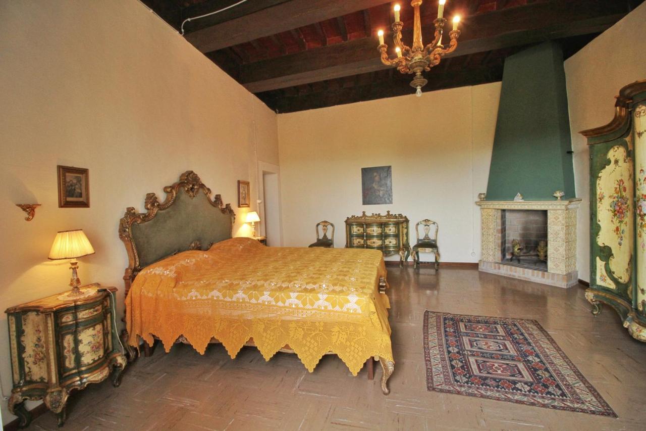 Castello Di Sovicille - Residenza D'Epoca Bed & Breakfast Ngoại thất bức ảnh